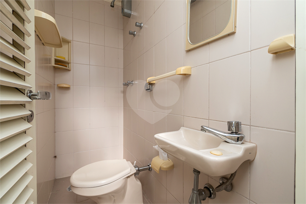 Reformado, 212 4 dorms, ste, 2 vagas