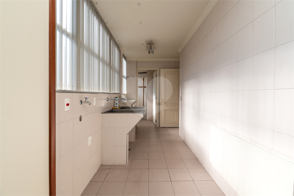 Reformado, 212 4 dorms, ste, 2 vagas