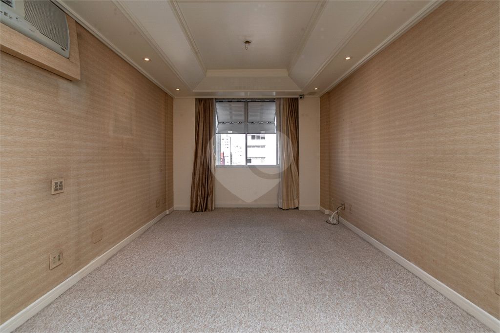 Reformado, 212 4 dorms, ste, 2 vagas