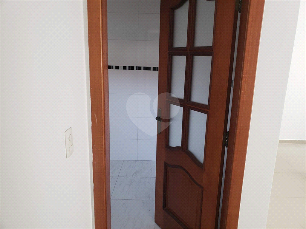 Sobrado, a  venda por R$ 650.000,00 ou aluguel por R$ 2.800,00/mês - Parada Inglesa 