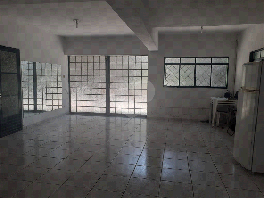 Sobrado à venda com 3 quartos, 250m² - Foto 10