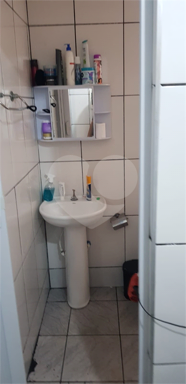Imóvel com 4 casas em Artur Alvim  por R$ 599.000,00