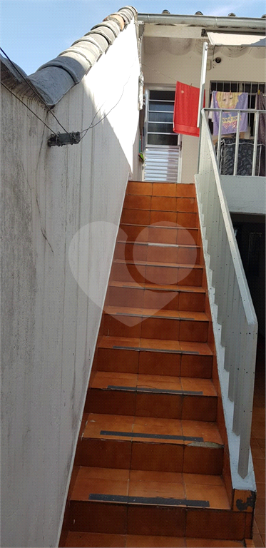 Imóvel com 4 casas em Artur Alvim  por R$ 599.000,00