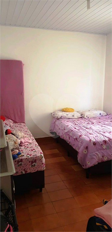 Imóvel com 4 casas em Artur Alvim  por R$ 599.000,00