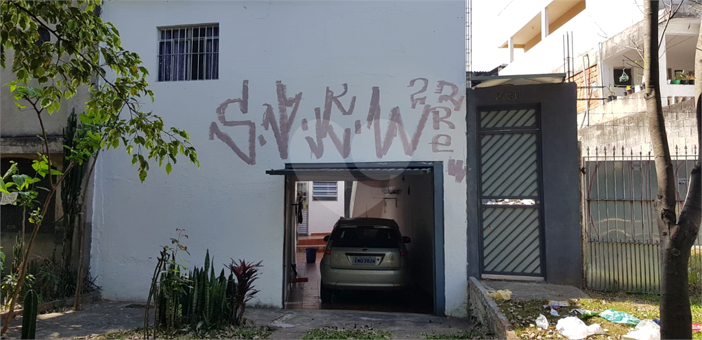 Imóvel com 4 casas em Artur Alvim  por R$ 599.000,00