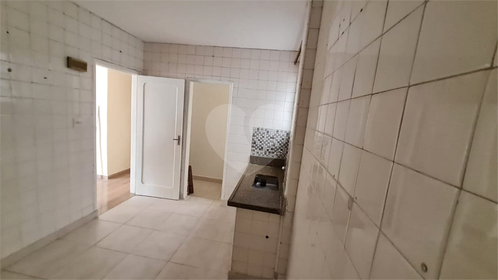 Apartamento à venda com 2 quartos, 74m² - Foto 4