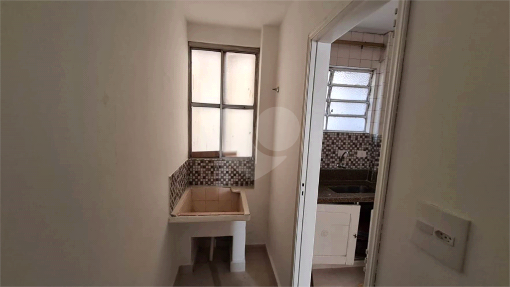 APARTAMENTO em SANTANA