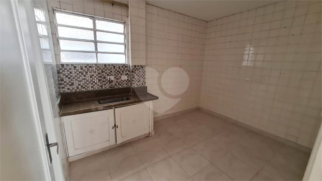 APARTAMENTO em SANTANA