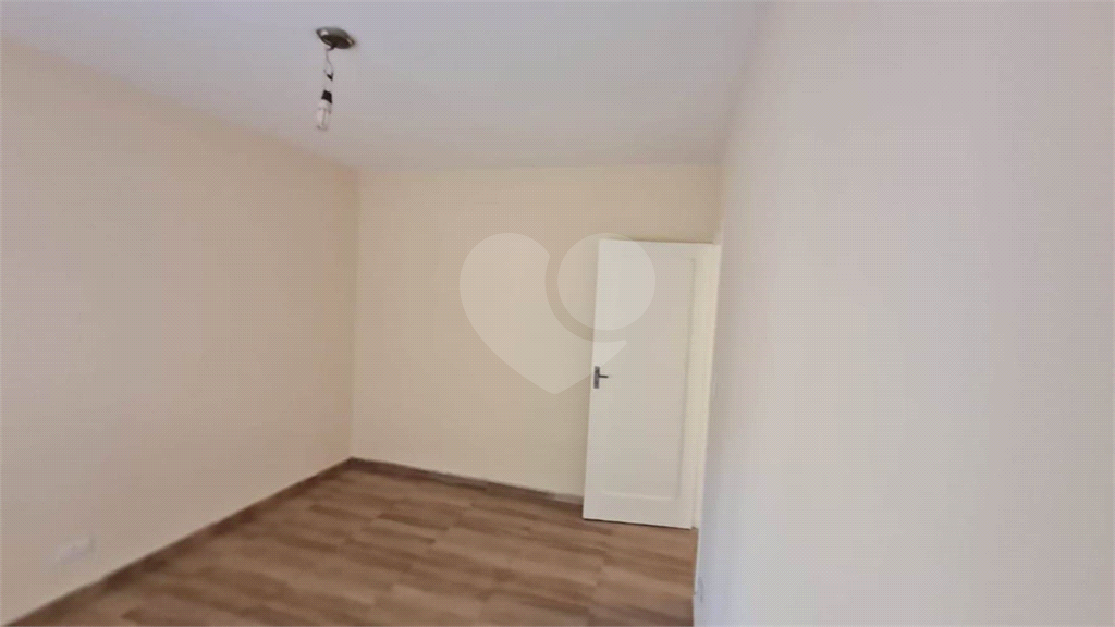 APARTAMENTO em SANTANA