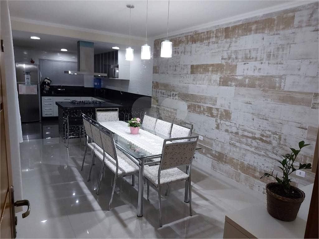 Sobrado Residencial 
