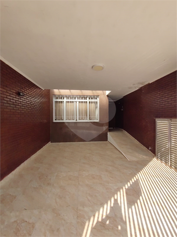 sobrado residencial/ comercial Vila Nivi