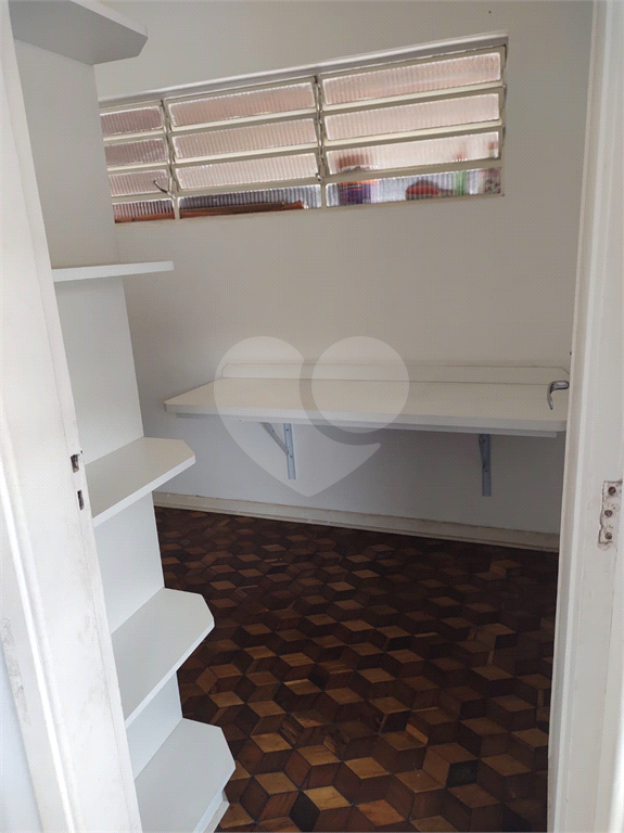 sobrado residencial/ comercial Vila Nivi