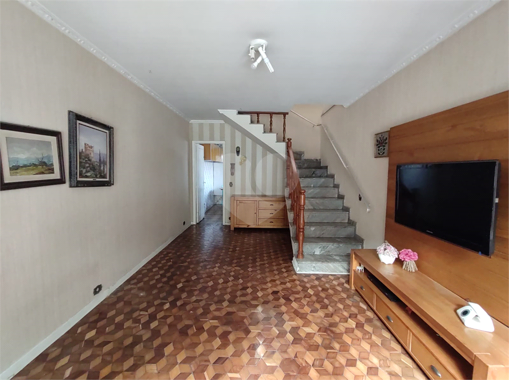 sobrado residencial/ comercial Vila Nivi