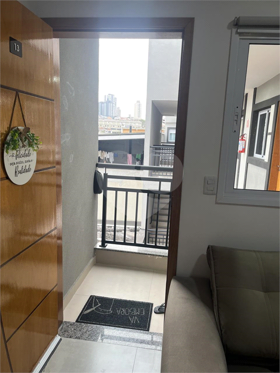 APARTAMENTO VENDE.SE EM CONDOMÍNIO - PORTEIRA FECHADA