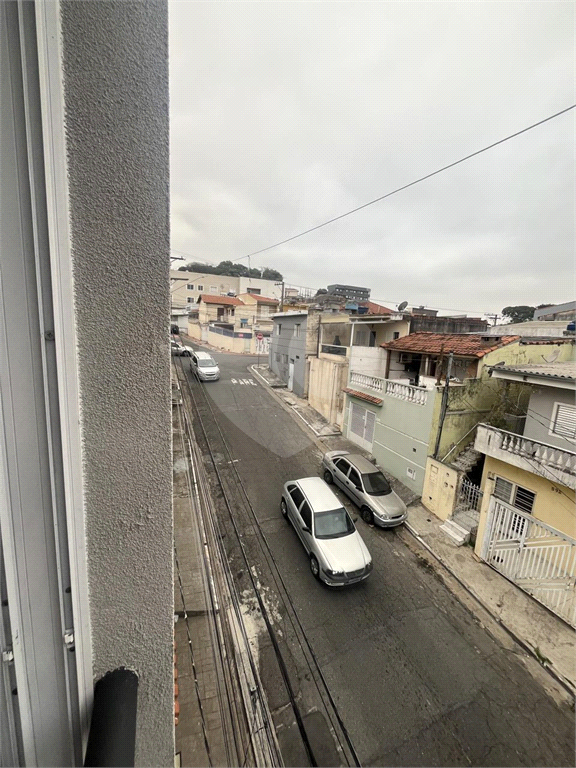 APARTAMENTO VENDE.SE EM CONDOMÍNIO - PORTEIRA FECHADA