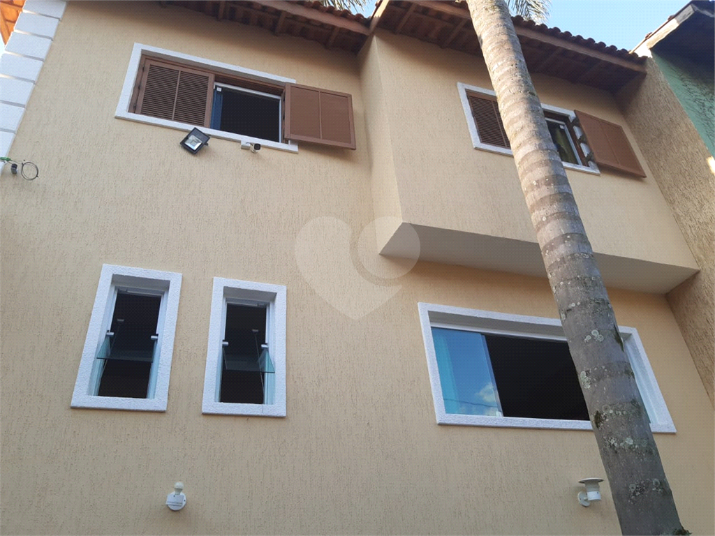 Sobrado 3 dorms HORTO FLORESTAL