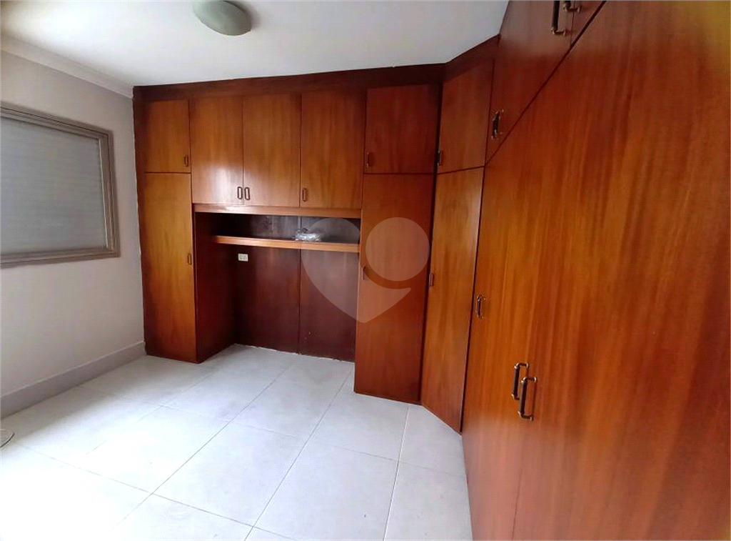 APARTAMENTO em SANTANA