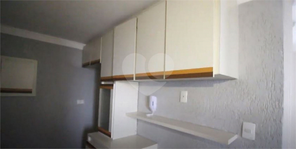 APARTAMENTO em SANTANA