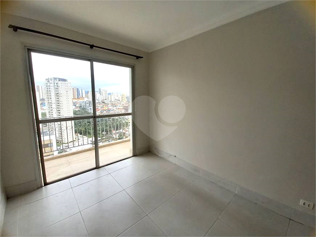 APARTAMENTO em SANTANA