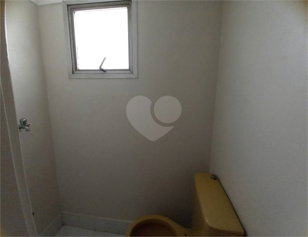 APARTAMENTO em SANTANA