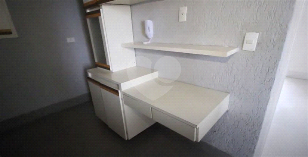 APARTAMENTO em SANTANA