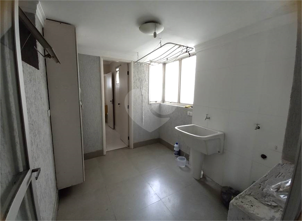 APARTAMENTO em SANTANA