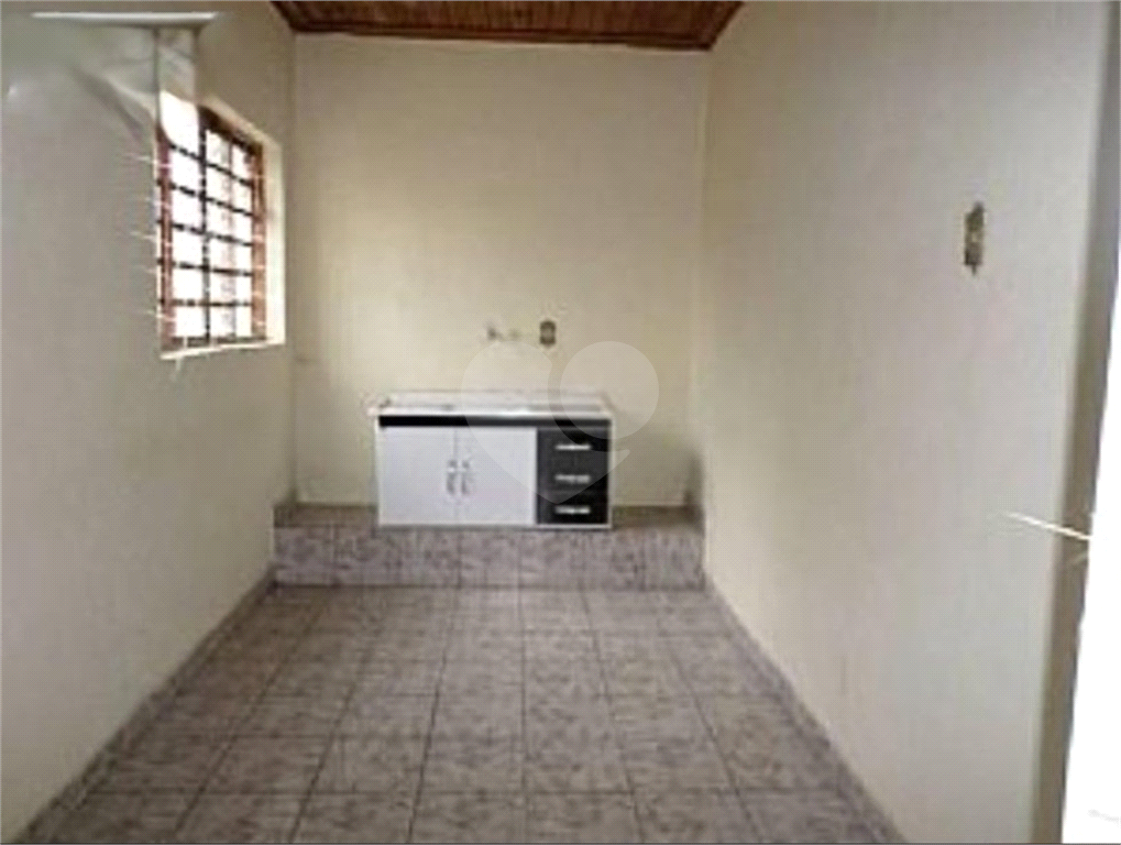 Casa à venda com 3 quartos, 207m² - Foto 5