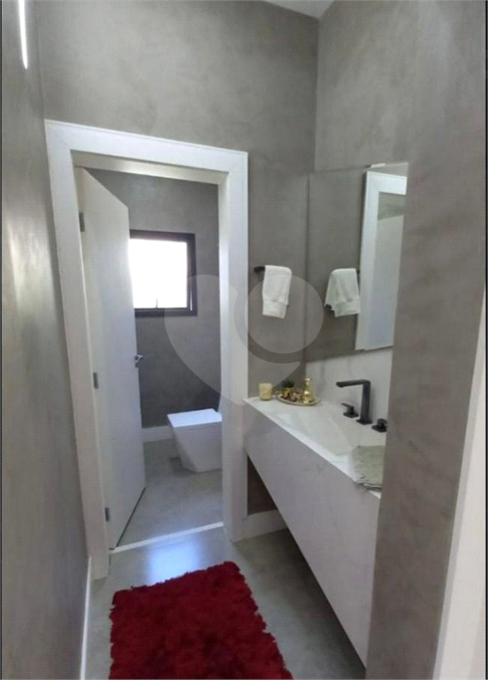 Casa Mobiliada em condomínio fechado com 5 suítes, piscina em Atibaia