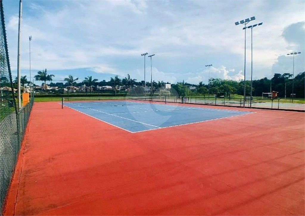 Casa Mobiliada em condomínio fechado com 5 suítes, piscina em Atibaia