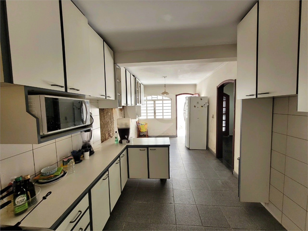 Casa, 3 quartos, 212 m² - Foto 2