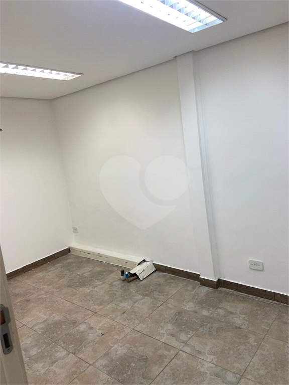 Sobrado Comercial - 4 salas 