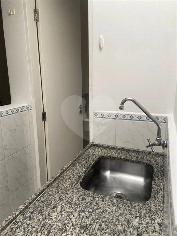 Sobrado Comercial - 4 salas 