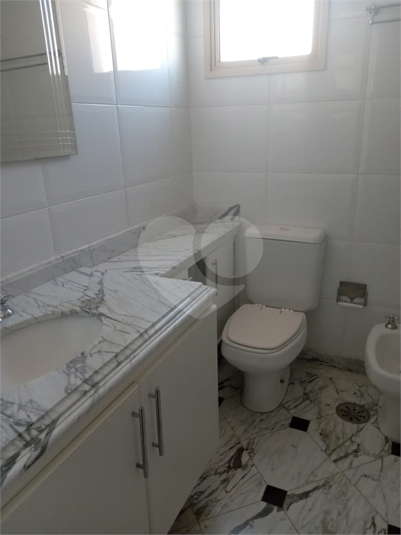 APARTAMENTO em VILA GUILHERME