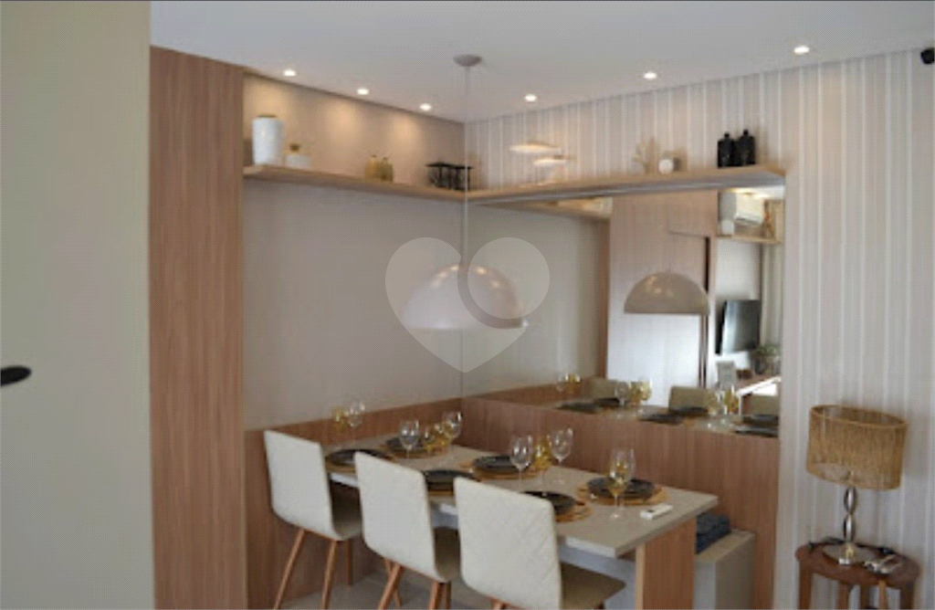 Apartamento à venda com 2 quartos, 4900m² - Foto 4