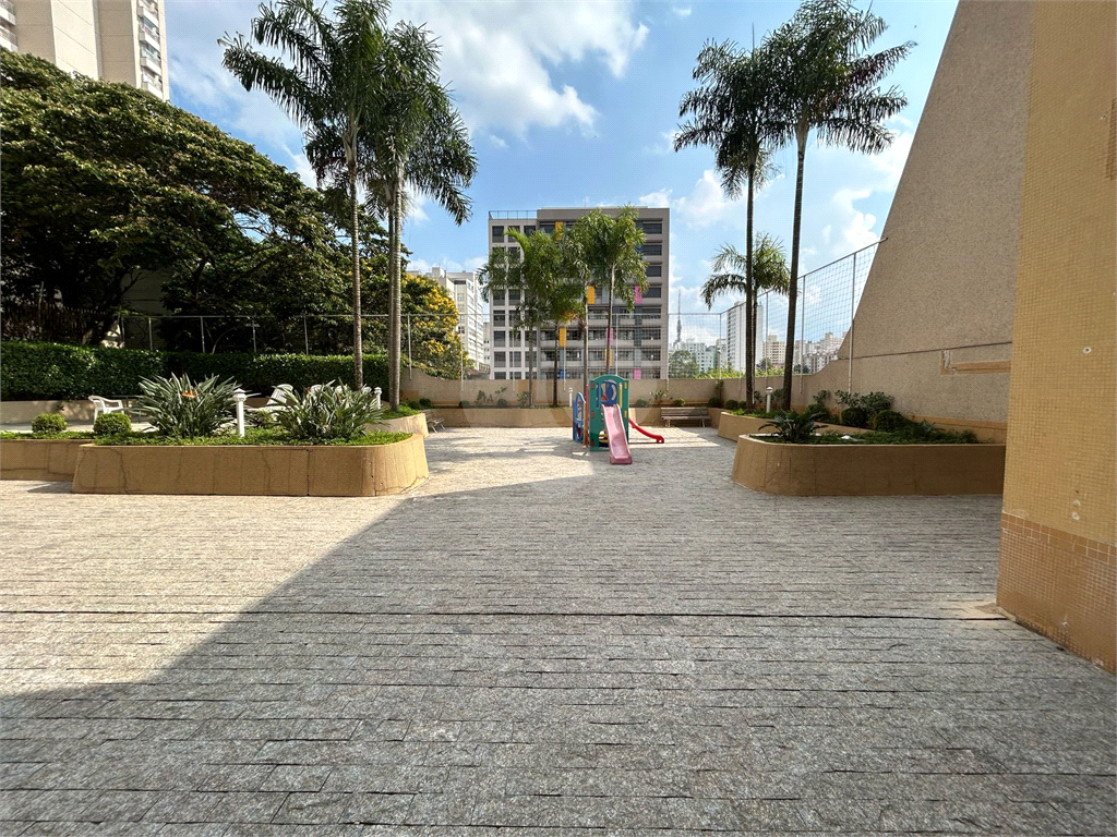 APARTAMENTO PARA LOCAÇÃO COM 127 M², 02 DORMITÓRIOS, 02 VAGAS, EM PERDIZES SÃO PAULO/SP