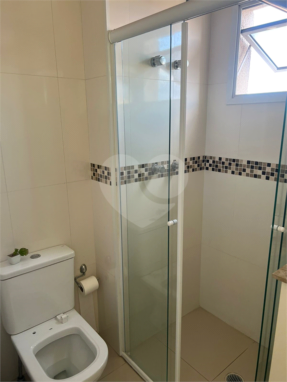 Excelente apartamento com varanda, 3 dormitórios 1 suíte e 1 vaga. 