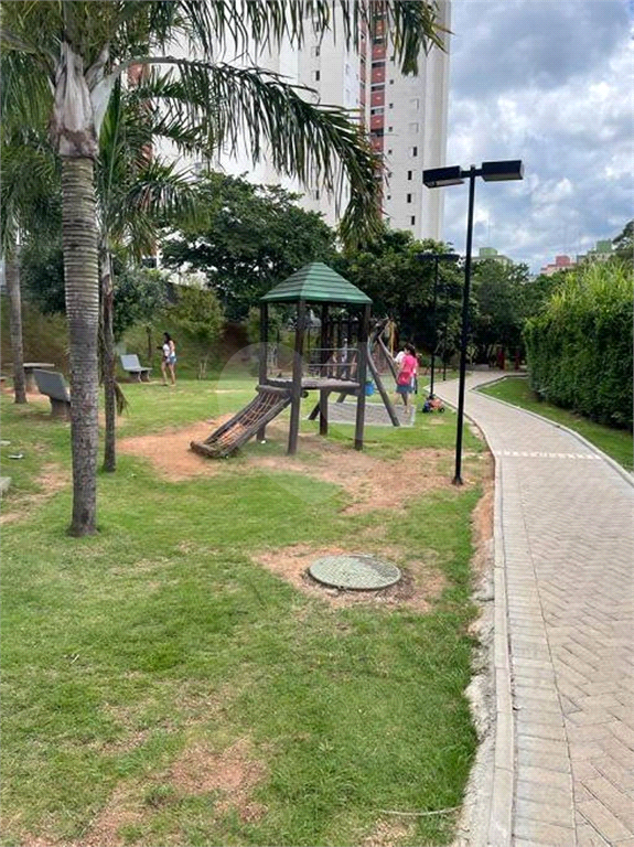 APARTAMENTO em VILA NOVA CACHOEIRINHA