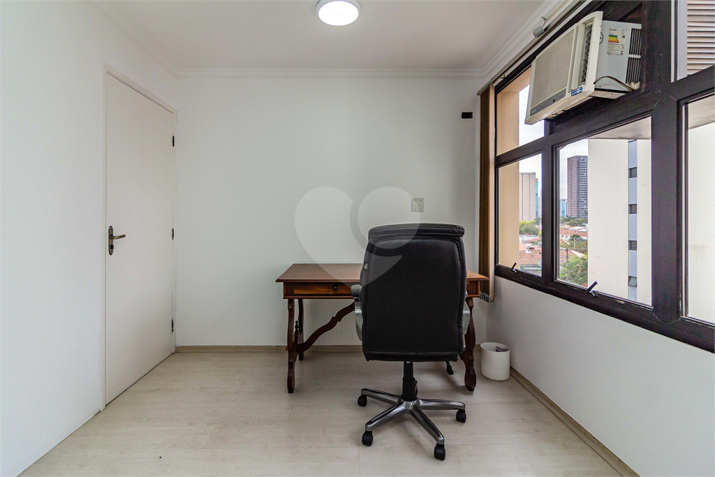SALA COMERCIAL PARA VENDA COM  33 M DE ÁREA E  UMA VAGA NA VILA NOVA CONCEIÇÃO!