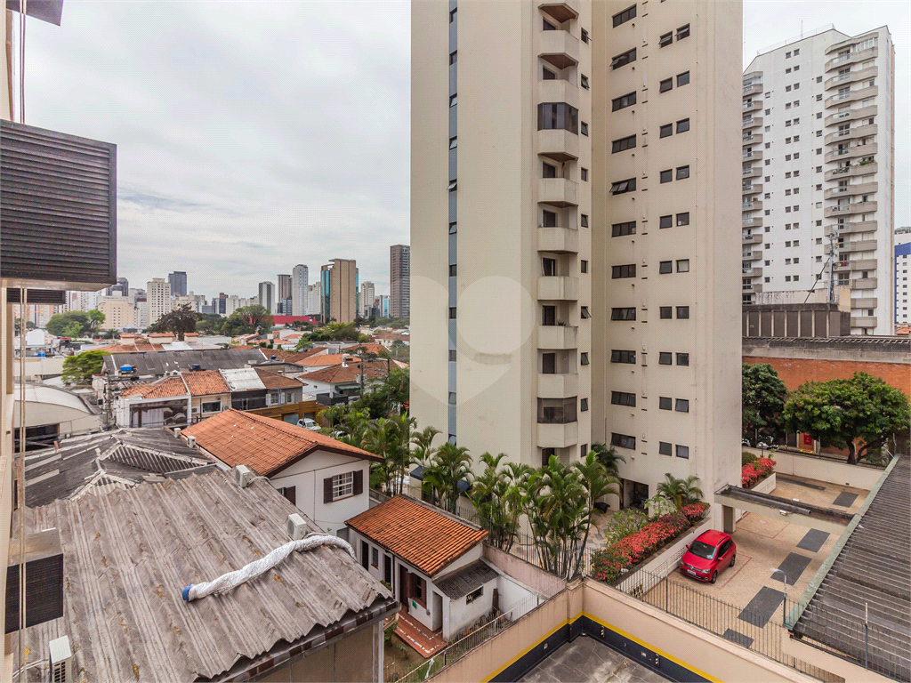 SALA COMERCIAL PARA VENDA COM  33 M DE ÁREA E  UMA VAGA NA VILA NOVA CONCEIÇÃO!