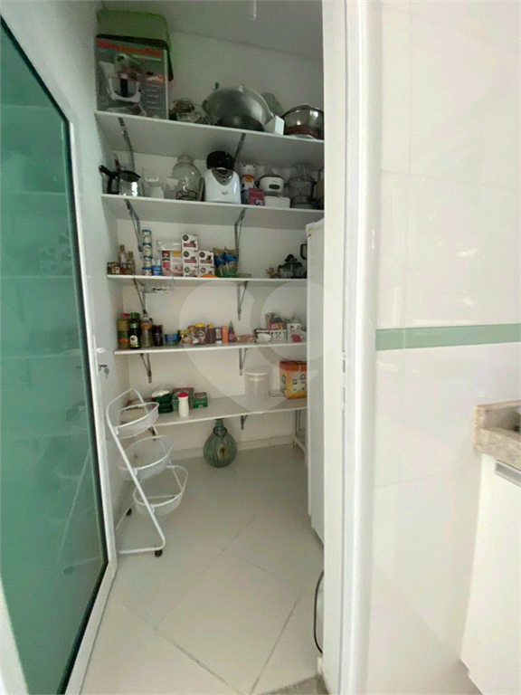 Casa de Condomínio à venda com 3 quartos, 301m² - Foto 28