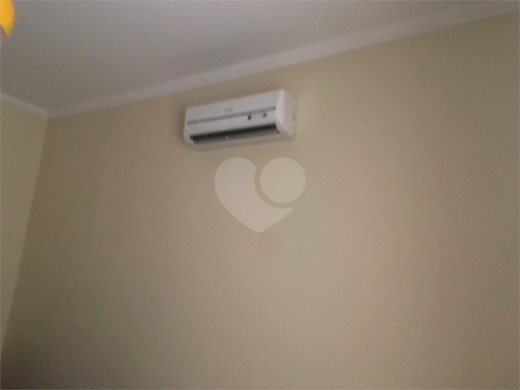 Casa Terrea na Praia de  Solemar com 02 dormitórios 02 vagas de garagem e Churrasqueira 