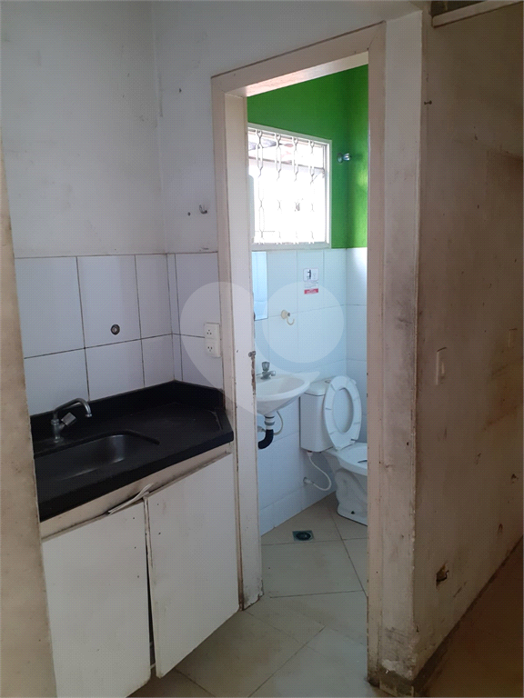 Salão Comercial Locação no Bairro de Santa Teresinha 