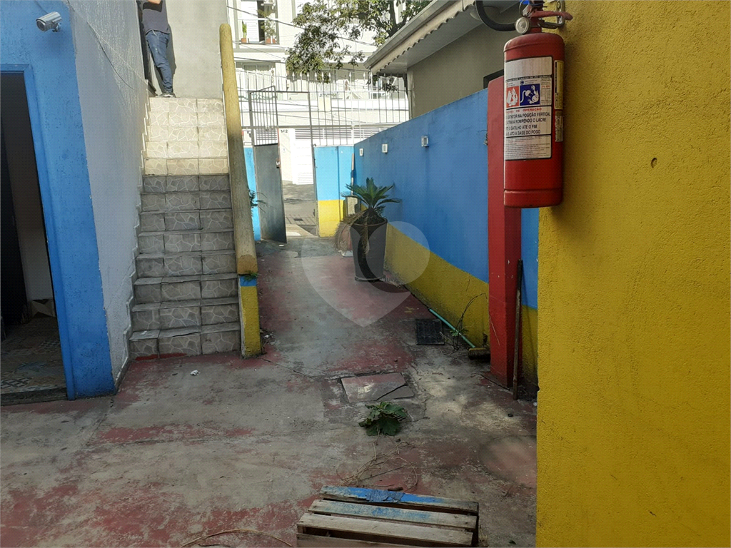 Salão Comercial Locação no Bairro de Santa Teresinha 