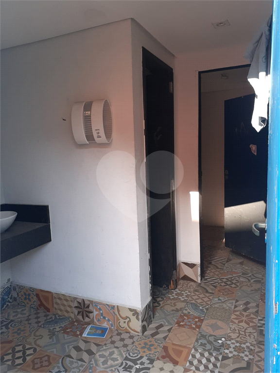 Salão Comercial Locação no Bairro de Santa Teresinha 
