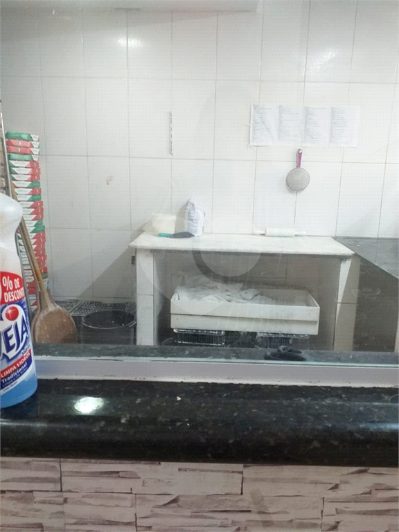 Salão Comercial Locação no Bairro de Santa Teresinha 