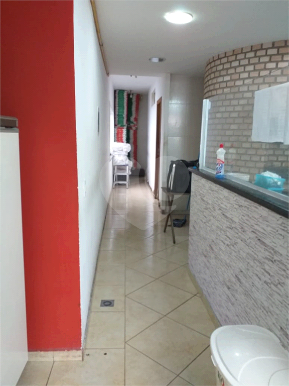 Salão Comercial Locação no Bairro de Santa Teresinha 