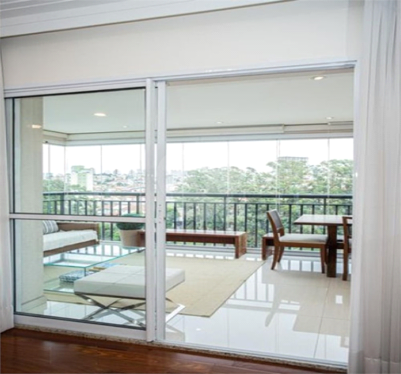 Apartamento alto Padrão na Parada Inglesa