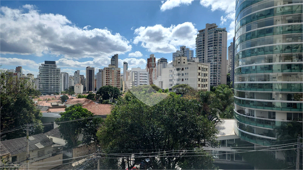 APARTAMENTO em PARAÍSO