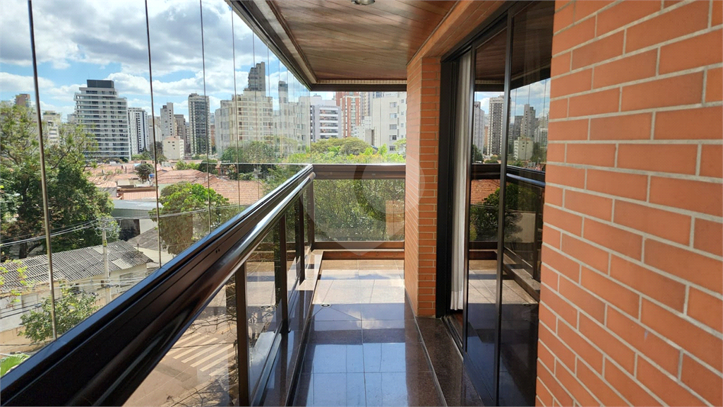 APARTAMENTO em PARAÍSO