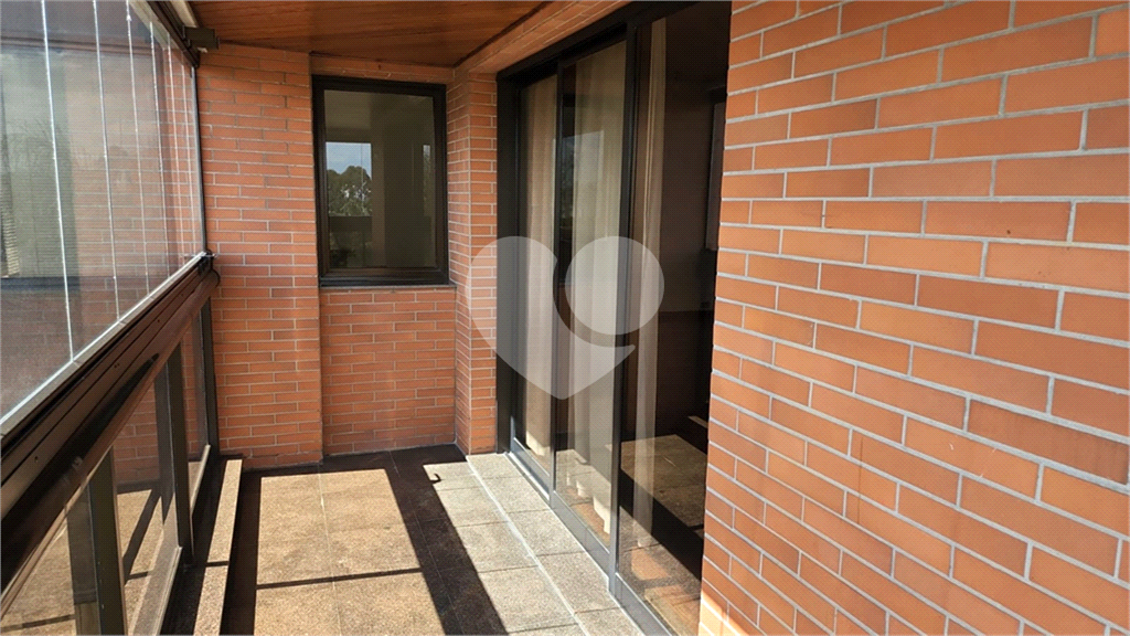 APARTAMENTO em PARAÍSO